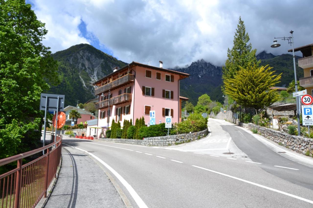Tenno Appartamenti Garda Lake Экстерьер фото
