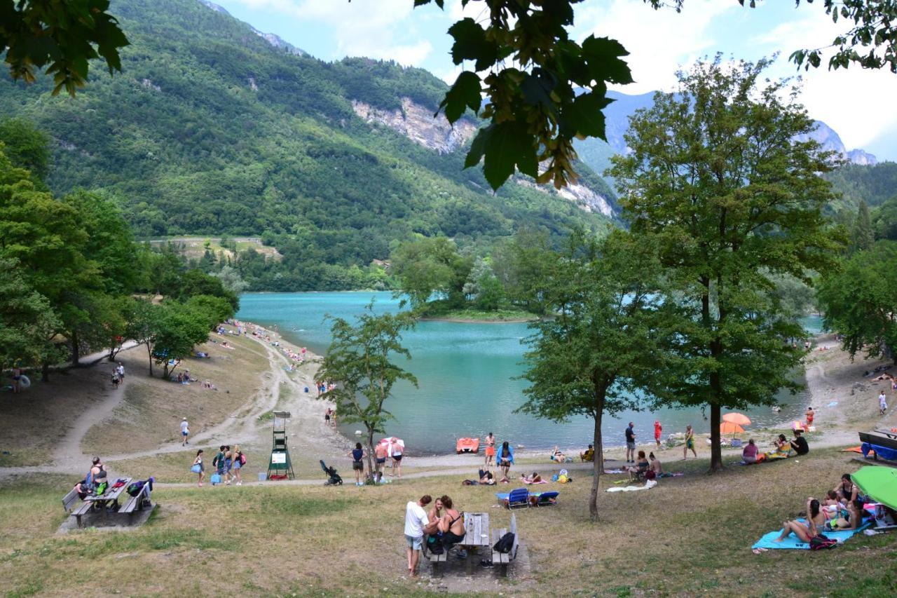 Tenno Appartamenti Garda Lake Экстерьер фото