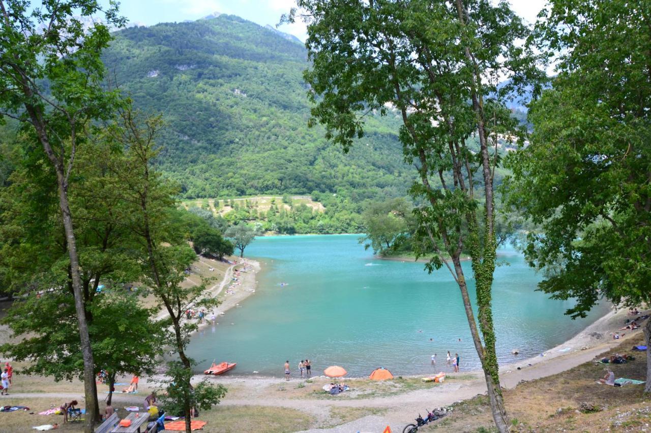 Tenno Appartamenti Garda Lake Экстерьер фото