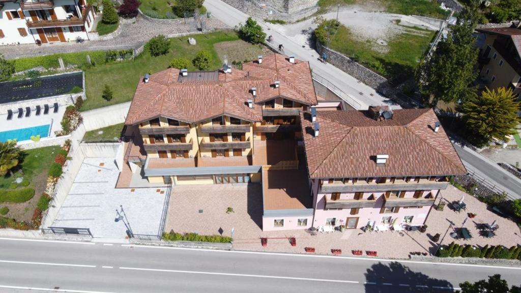 Tenno Appartamenti Garda Lake Экстерьер фото